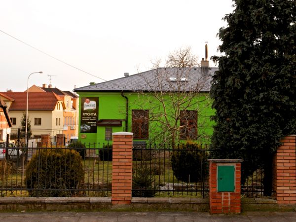 Autokomplex Menčík